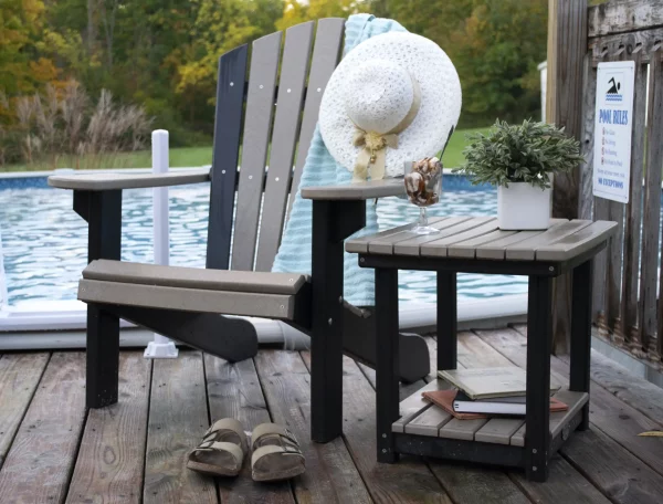 Classic Beach Chair with end table